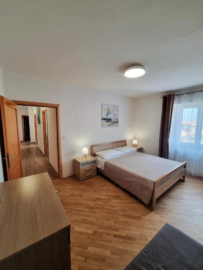 Apartments Valentina Умаг Екстериор снимка