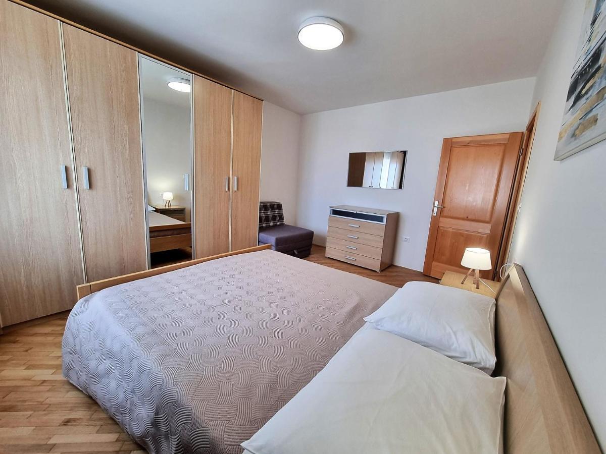 Apartments Valentina Умаг Екстериор снимка