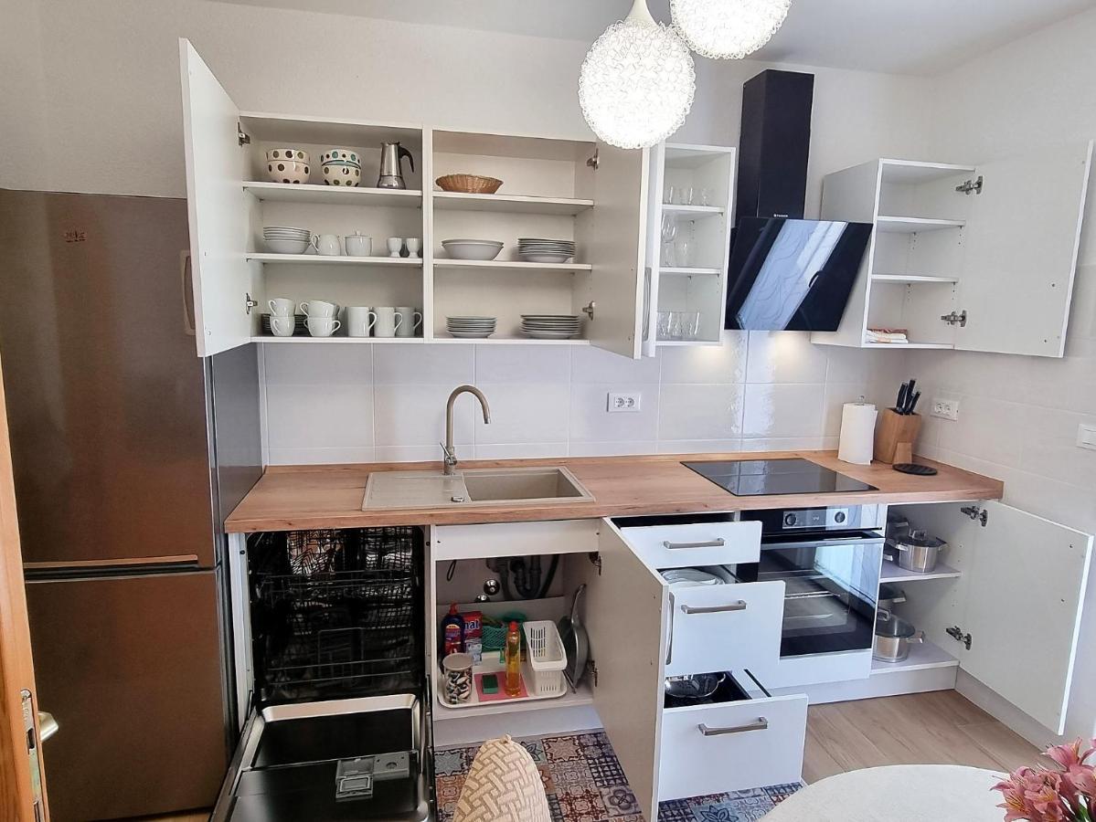 Apartments Valentina Умаг Екстериор снимка