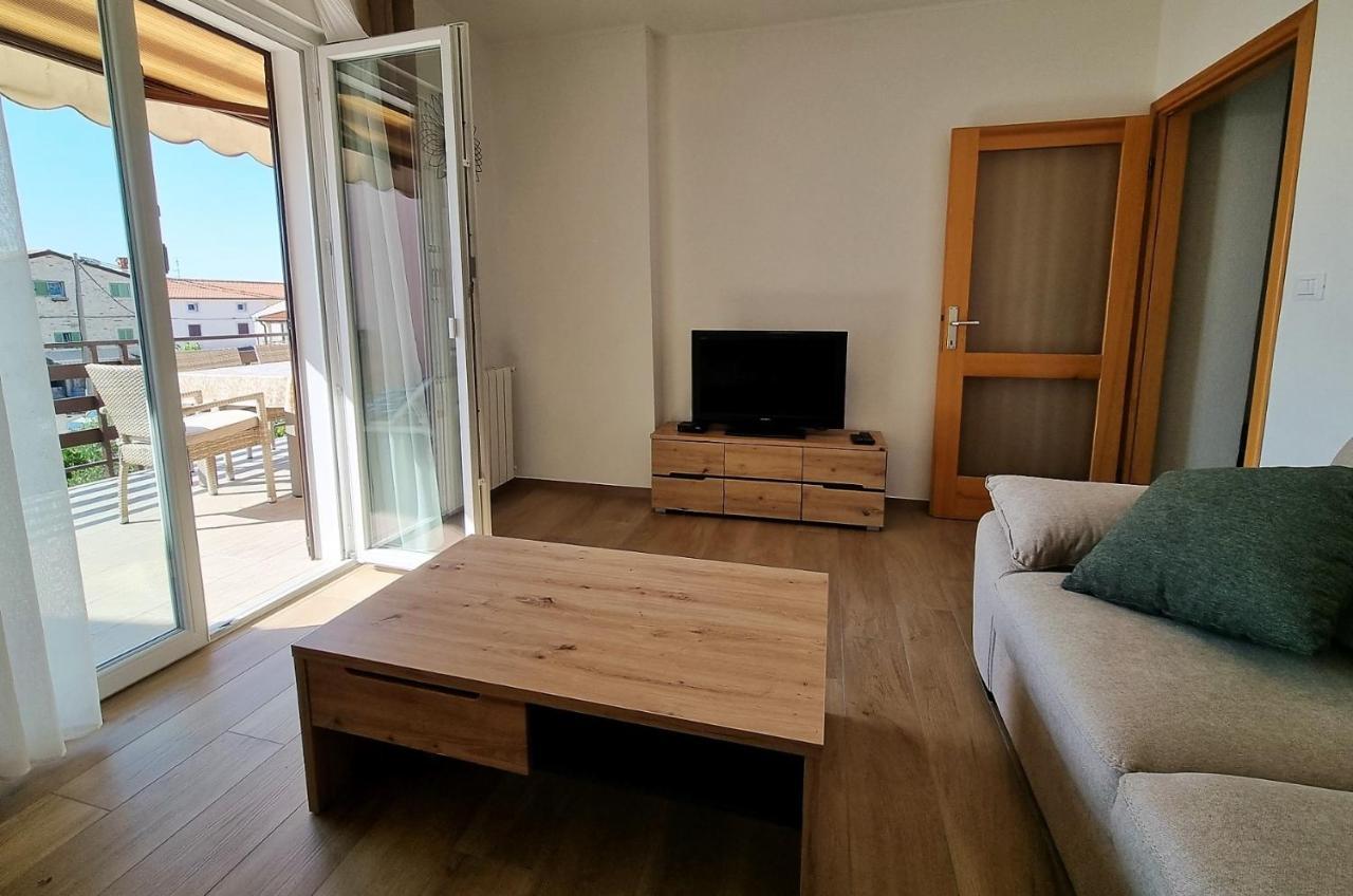 Apartments Valentina Умаг Екстериор снимка